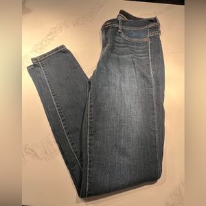 Time and tru jeans.  Size 4.